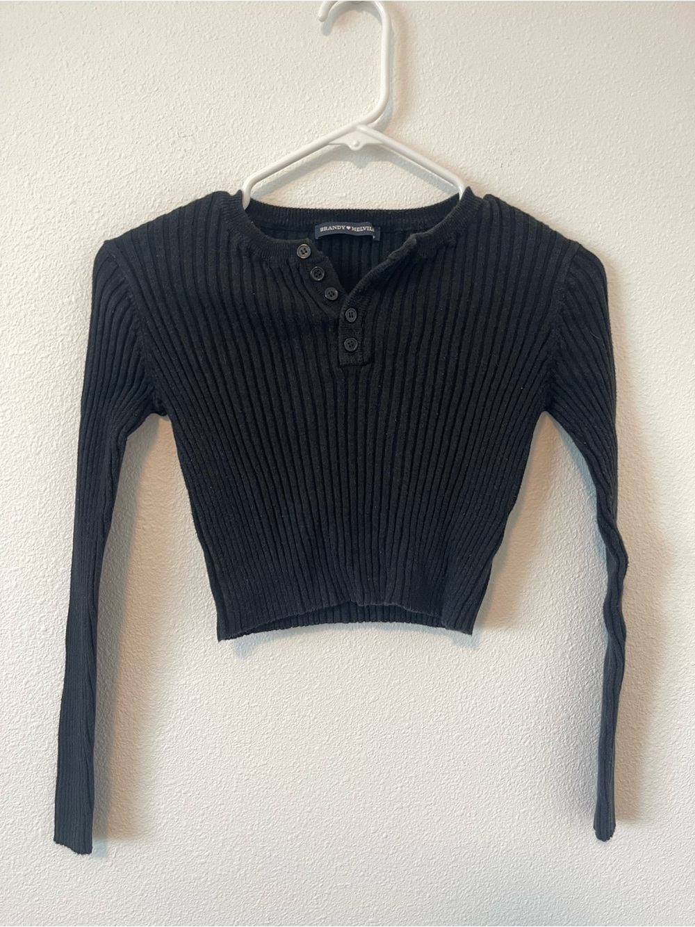 Brandy Melville Black Ribbed Henley Crop Long Sleeve